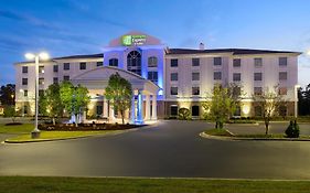 Holiday Inn Express & Suites By Ihg